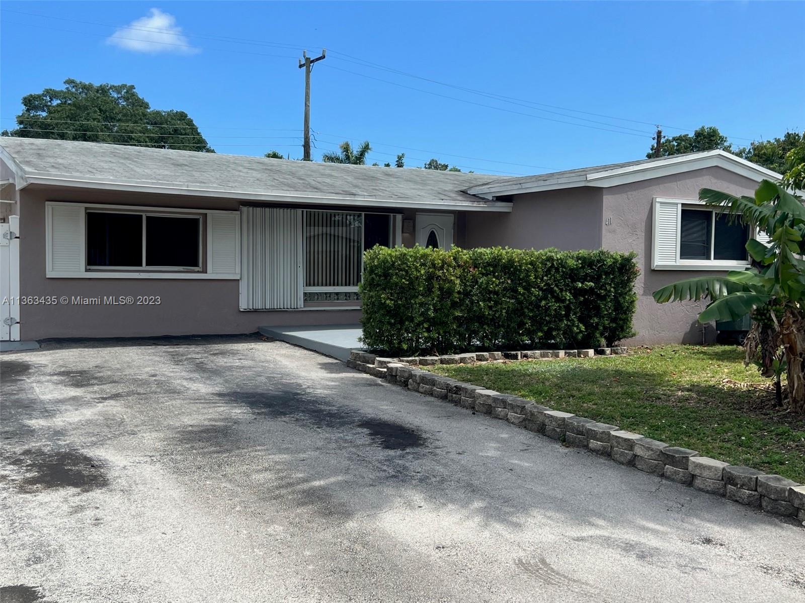 411 SW 10th Terrace Hallandale Beach FL 33009