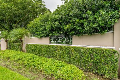 5590 SW 70th Place S Miami FL 33155