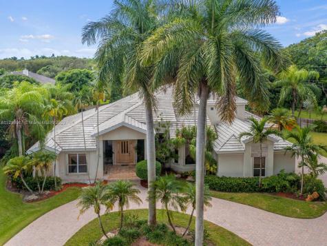 6754 SW 139th Street Palmetto Bay FL 33158