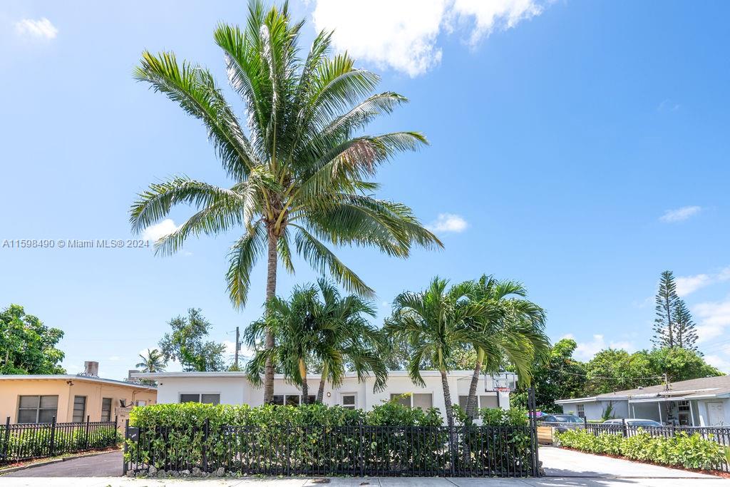 218 NE 111th Street Miami FL 33161