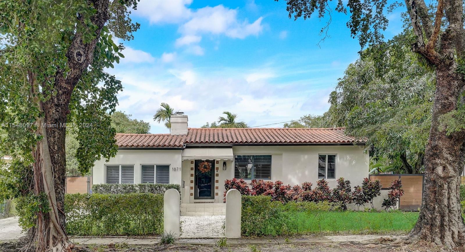 1871 SW 21st Terrace Miami FL 33145