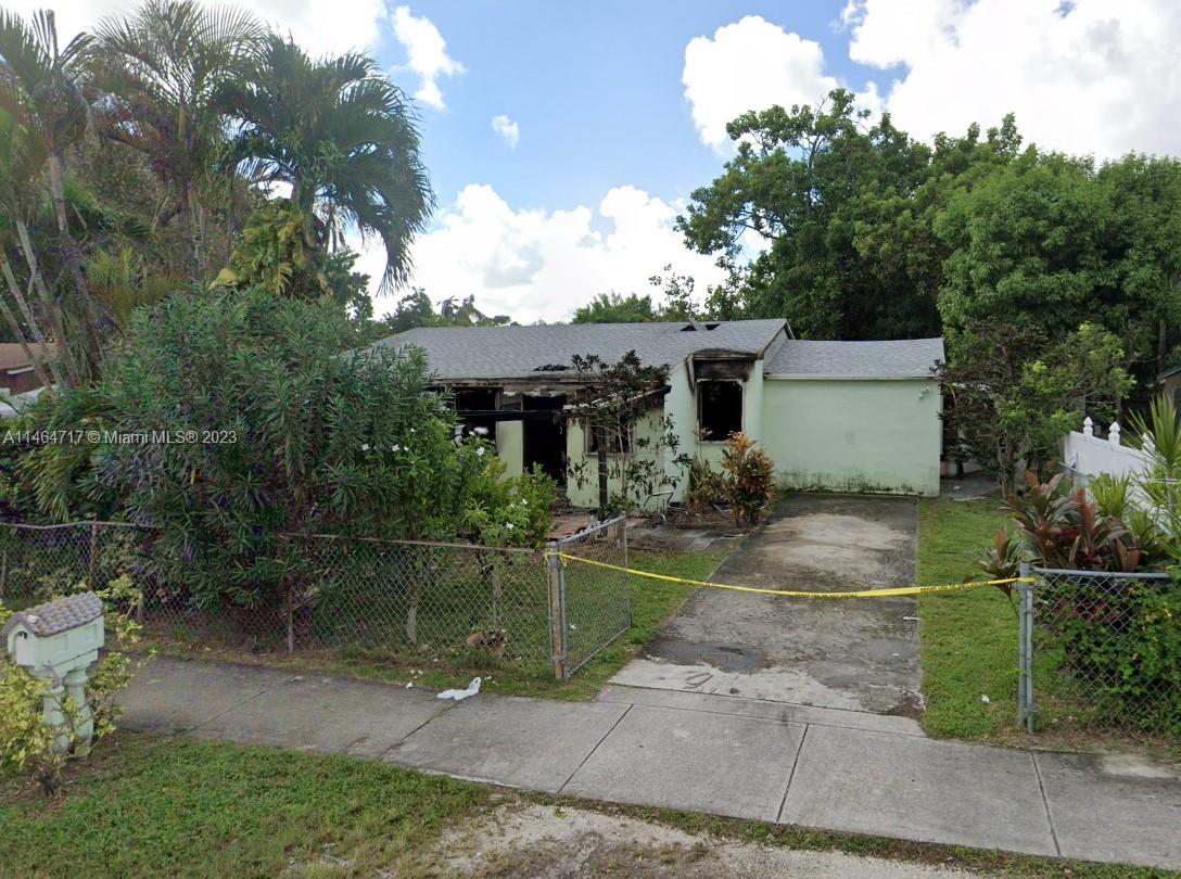 1468 NW 100th Street Miami FL 33147