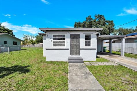 9372 NW 25th Avenue Miami FL 33147