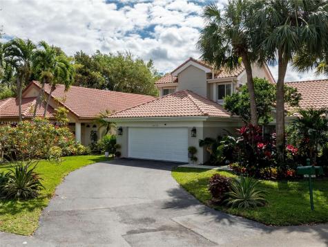 1870 NW 93rd Terrace Plantation FL 33322