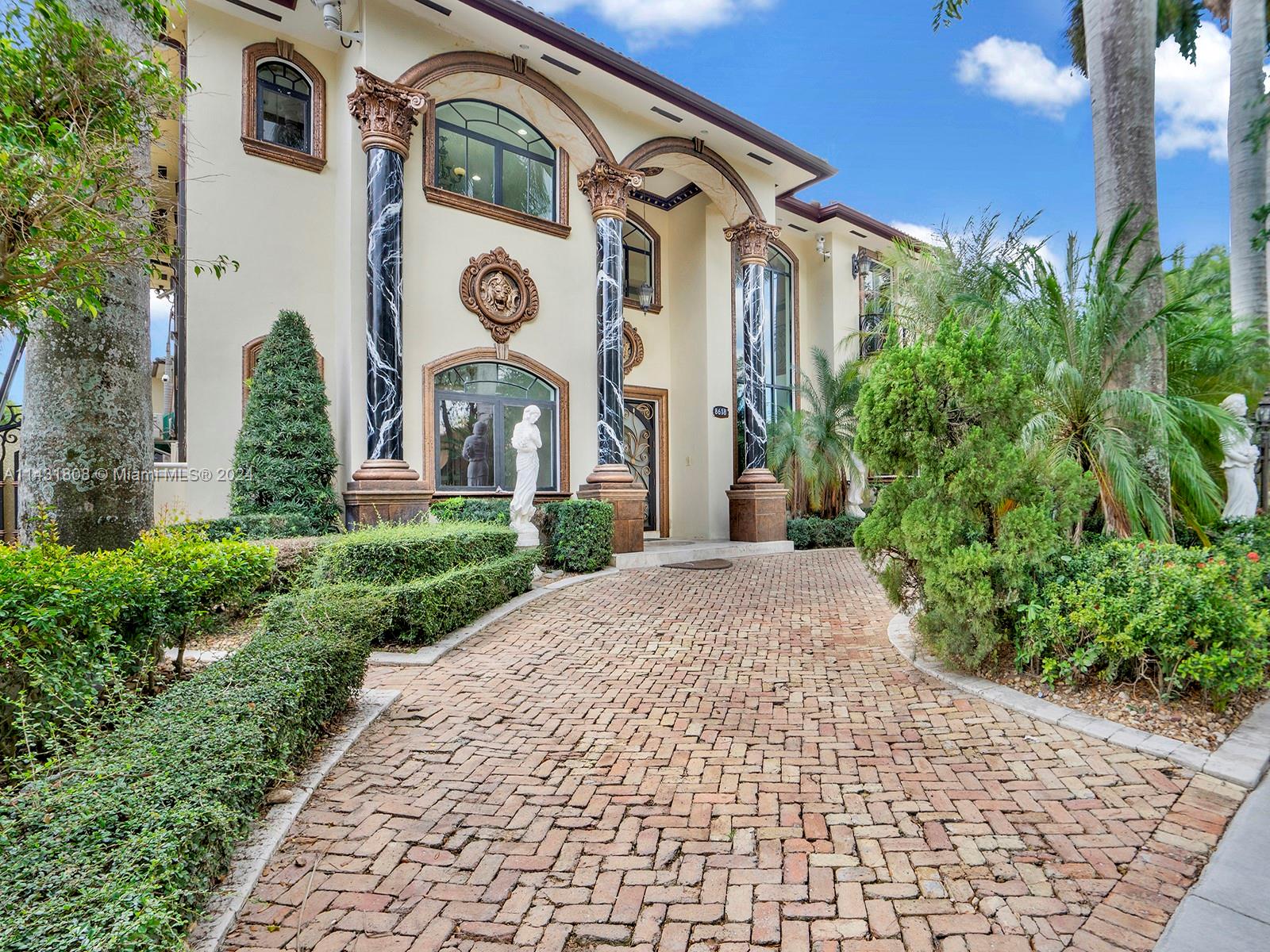 8618 NW 168th Terrace Miami Lakes FL 33016