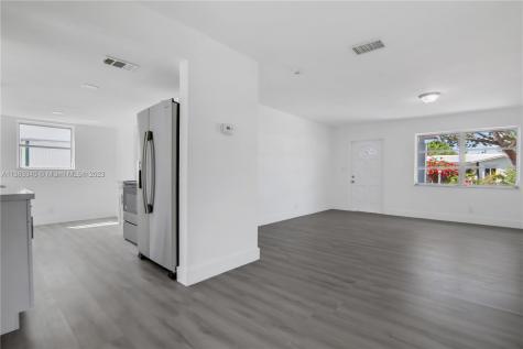 350 NW 24th Court Pompano Beach FL 33064