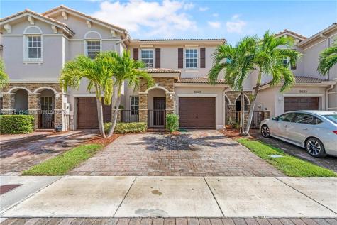 9339 SW 221st Street Cutler Bay FL 33190