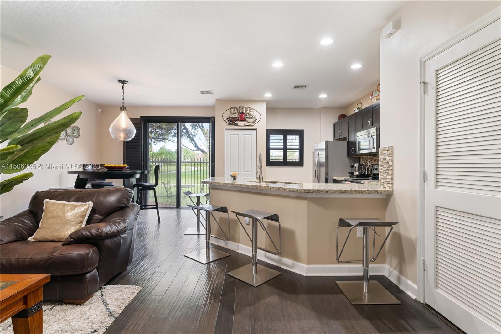 305 NE 194th Lane Miami FL 33179