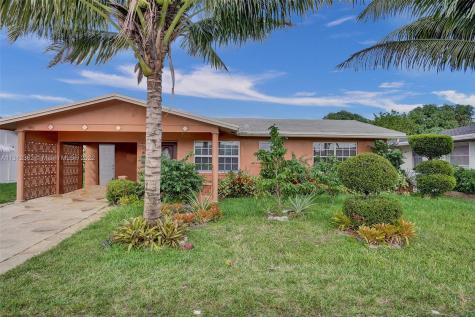 4931 NW 55th Court Tamarac FL 33319