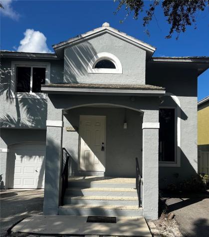 9818 NW 2nd Court Plantation FL 33324