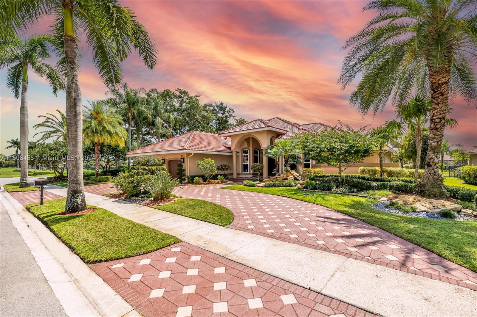 2560 Mayfair Lane Weston FL 33327