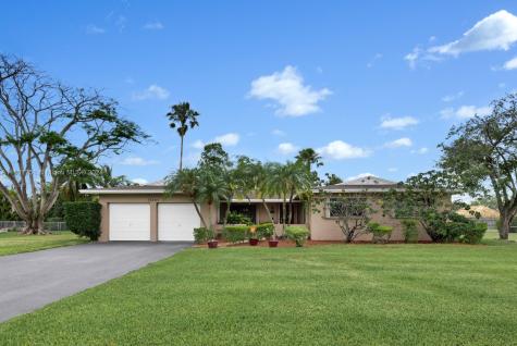 12141 SW 120th Avenue Miami FL 33186