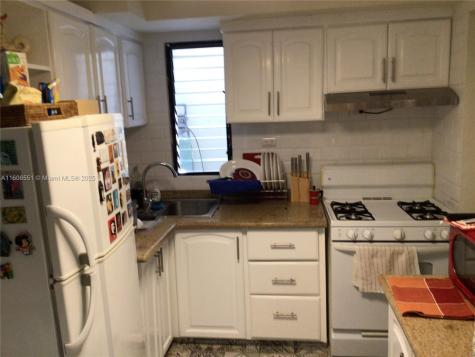2100 Avenida Las Trinitarias, Juan Dolió, Rep Dom Other Country - Not In USA FL