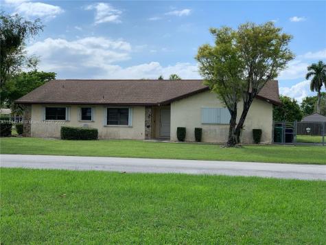 27522 SW 164th Avenue Homestead FL 33031