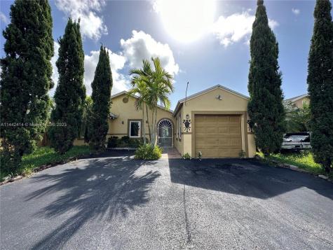 24855 SW 128th Place Homestead FL 33032