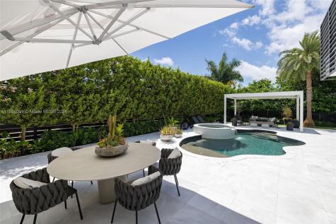 314 Seven Isles Drive Fort Lauderdale FL 33301