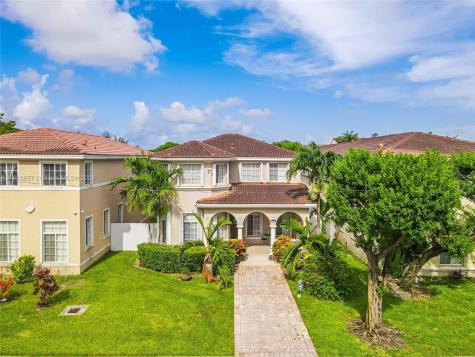 27013 SW 142nd Avenue Homestead FL 33032