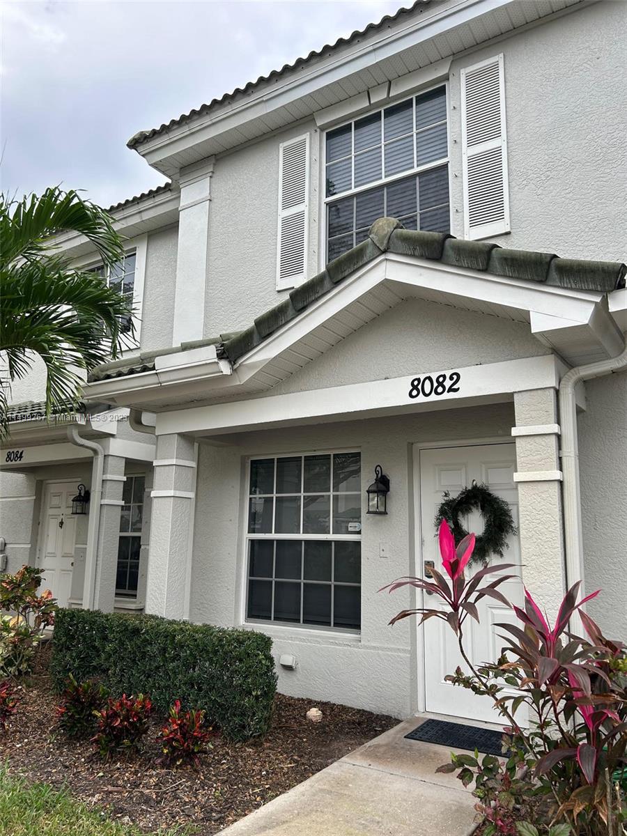 8082 Pacific Beach Drive Fort Myers FL 33966