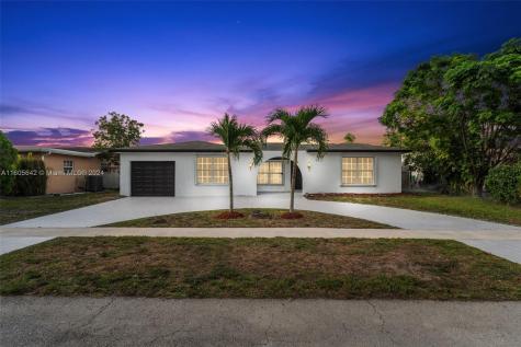 8141 NW 20th Court Sunrise FL 33322
