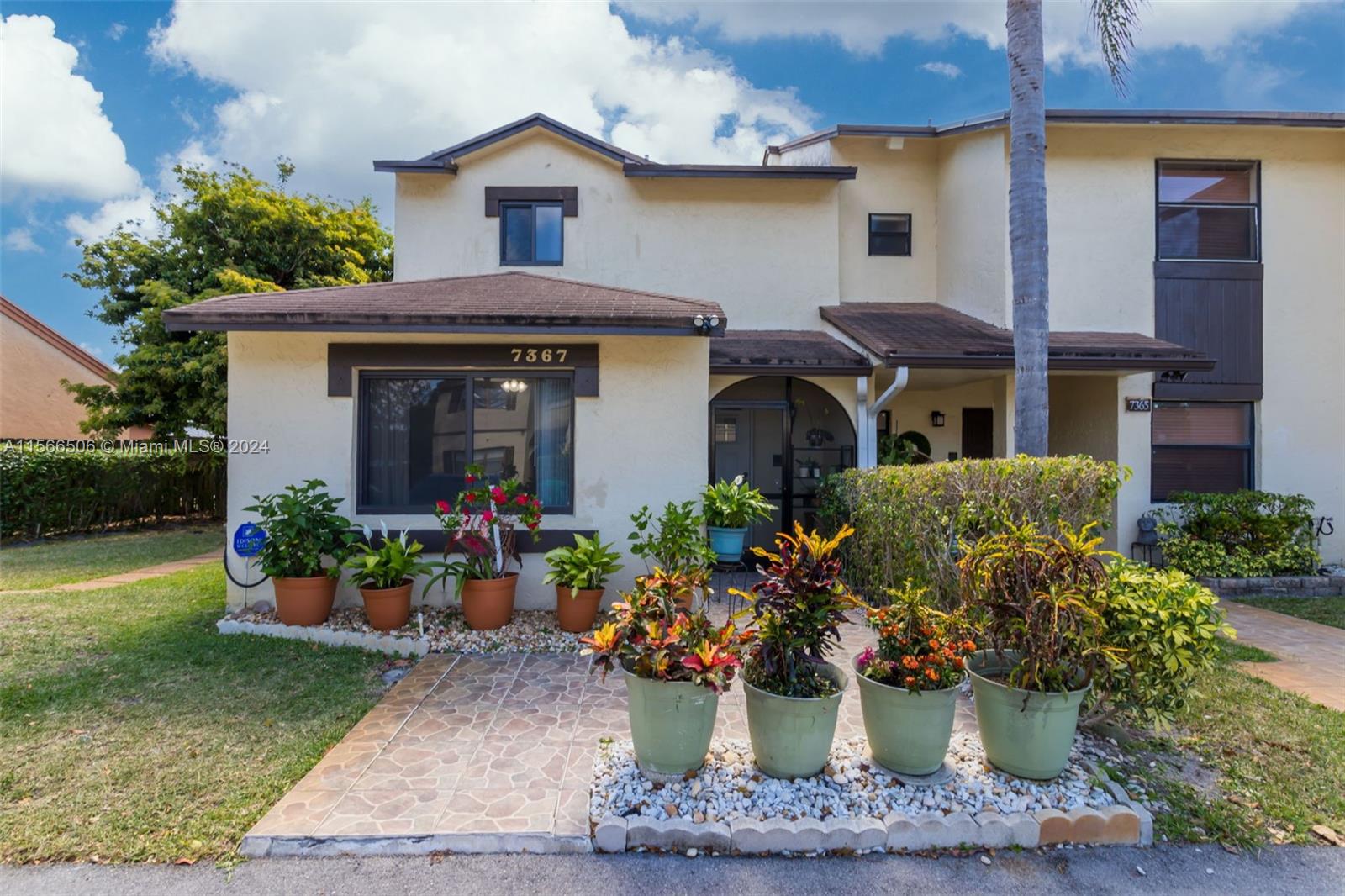 7367 NW 34th Street Lauderhill FL 33319