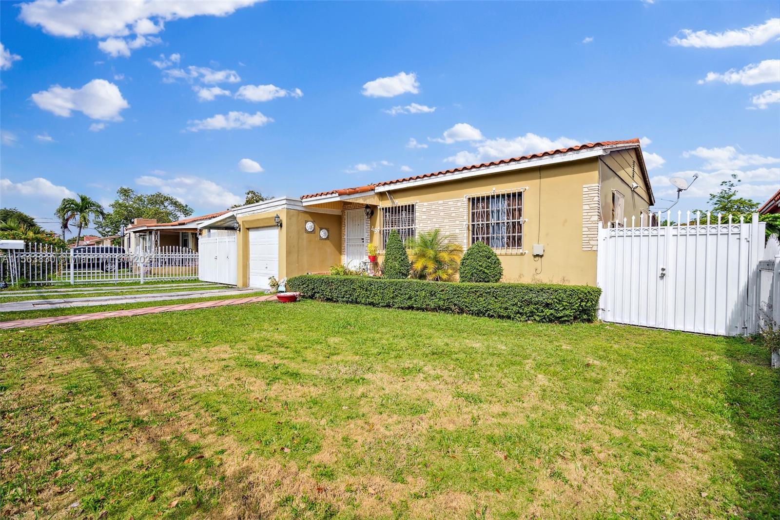 45 NW 30th Avenue Miami FL 33125