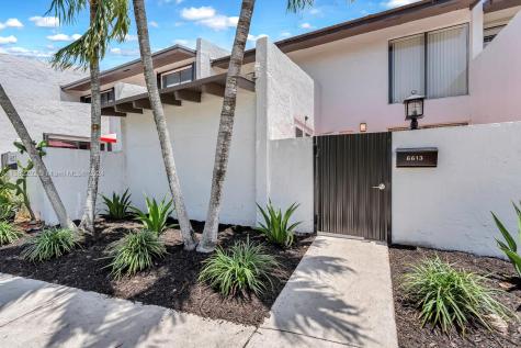 6613 SW 113th Court Miami FL 33173