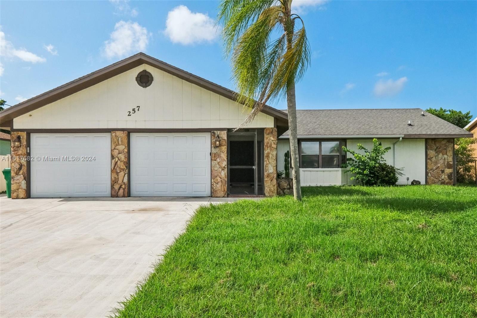 257 SW Whitmore Drive Port St. Lucie FL 34984