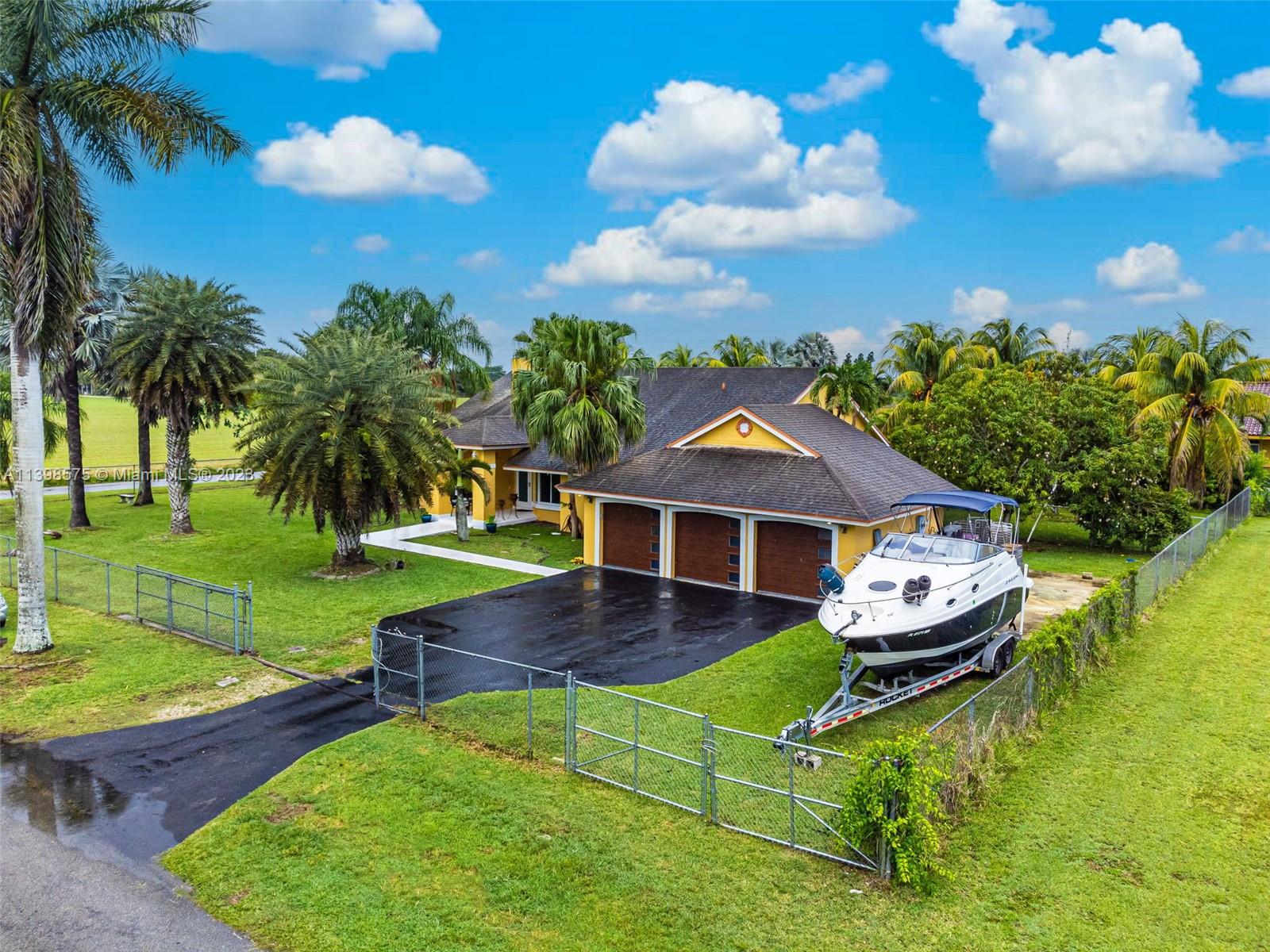 29500 SW 193rd Avenue Homestead FL 33030