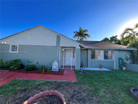 12222 SW 205th Terrace Miami FL 33177