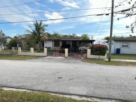 10110 SW 215th Street Cutler Bay FL 33189