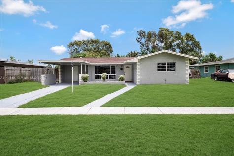3831 NW 6th Place Lauderhill FL 33311
