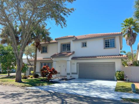 19110 NW 88th Court Hialeah FL 33018