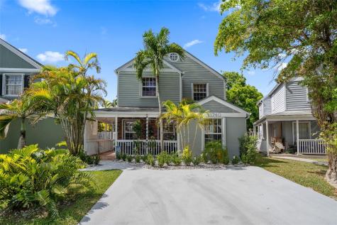11740 SW 119th Terrace Miami FL 33186