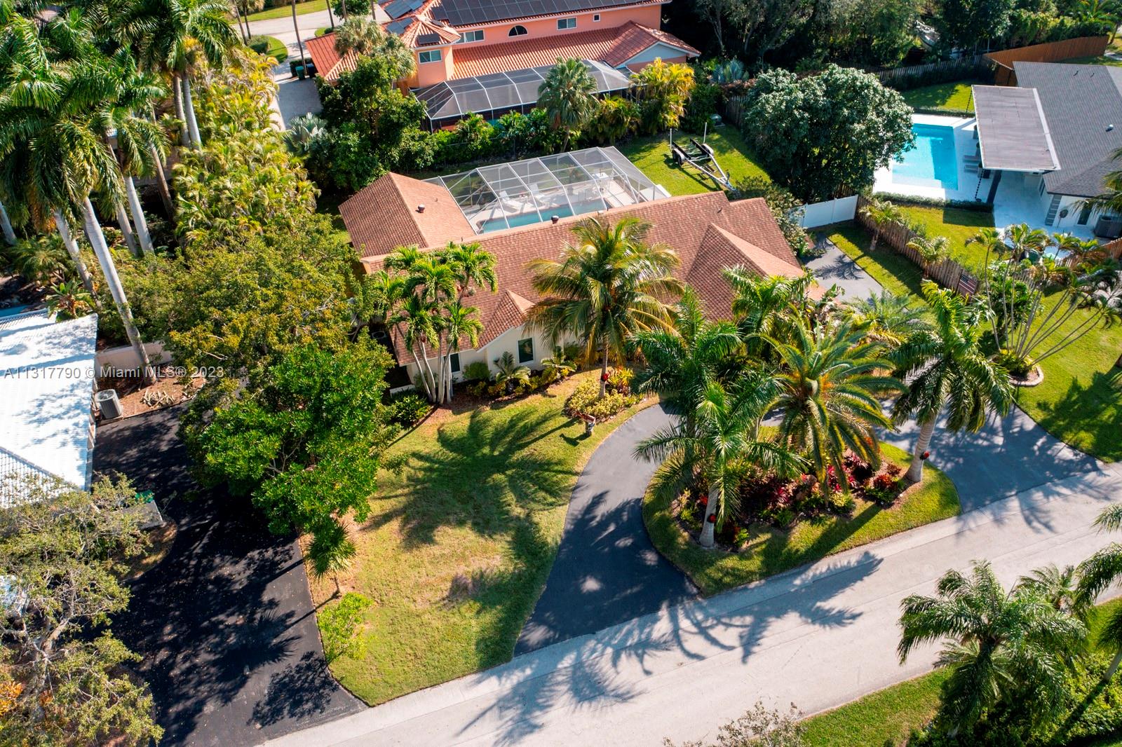 17503 SW 74th Court Palmetto Bay FL 33157