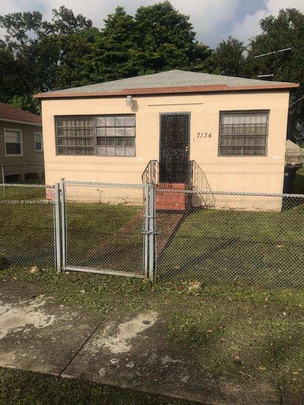 7134 NW 15th Court Miami FL 33147