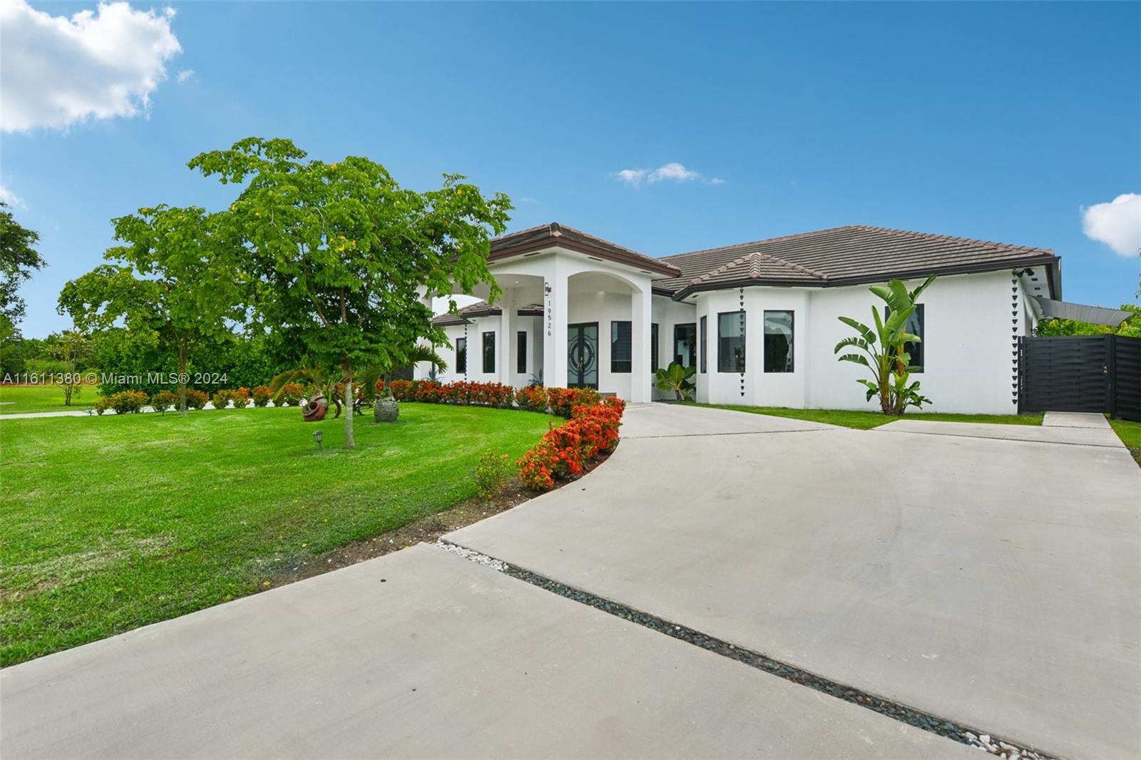 19526 SW 325th Lane Homestead FL 33030