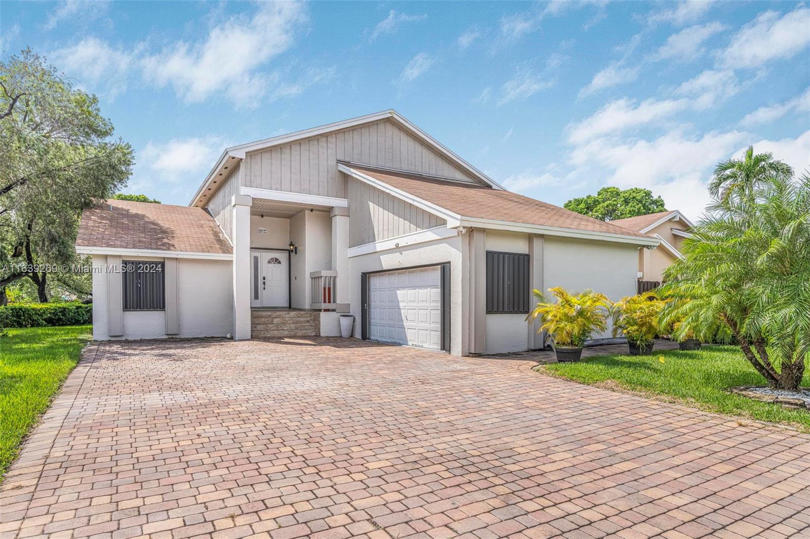 14842 SW 43rd Lane Miami FL 33185