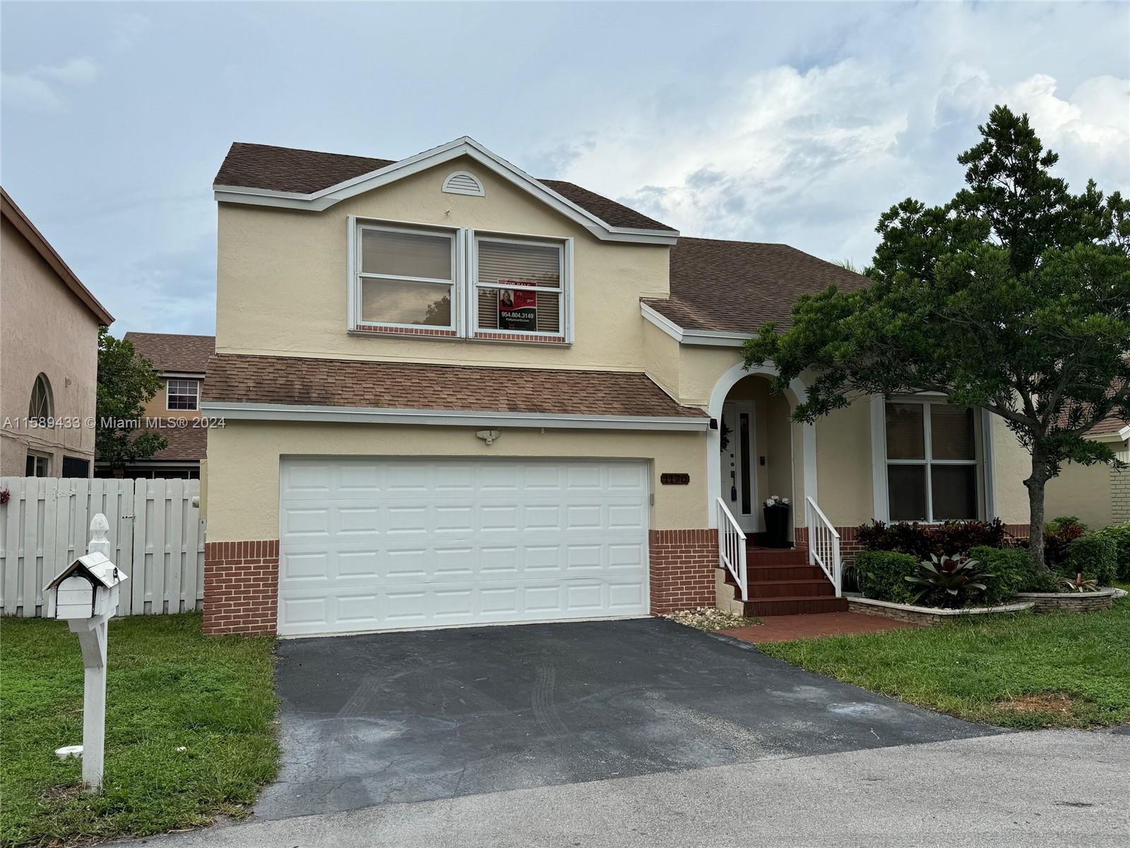 1170 SW 109th Lane Davie FL 33324