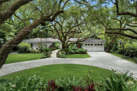4680 SW 74th Street Coral Gables FL 33143