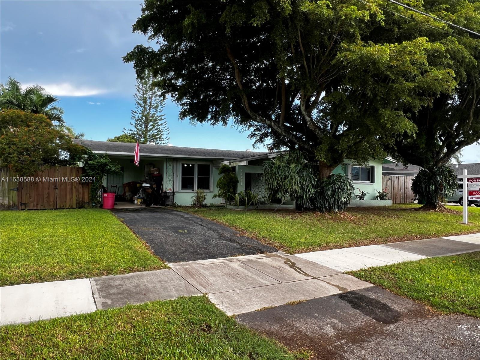 19001 Sterling Drive Cutler Bay FL 33157