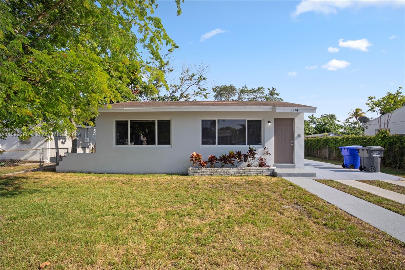 2114 Wiley Court Hollywood FL 33020