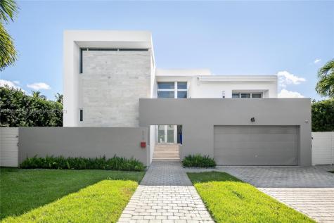 470 S Shore Drive Miami Beach FL 33141