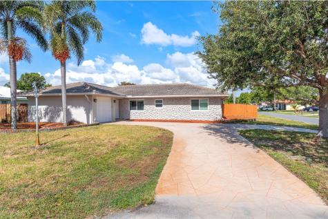 2511 SW 14th Street Boynton Beach FL 33426
