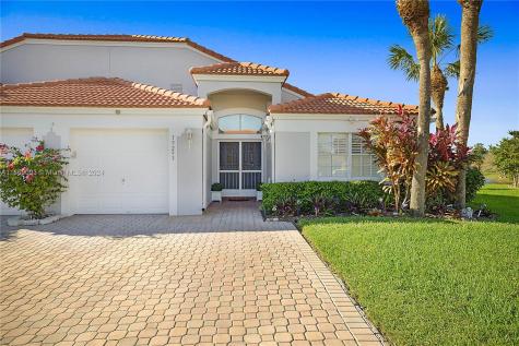 15293 Summer Lake Drive Delray Beach FL 33446