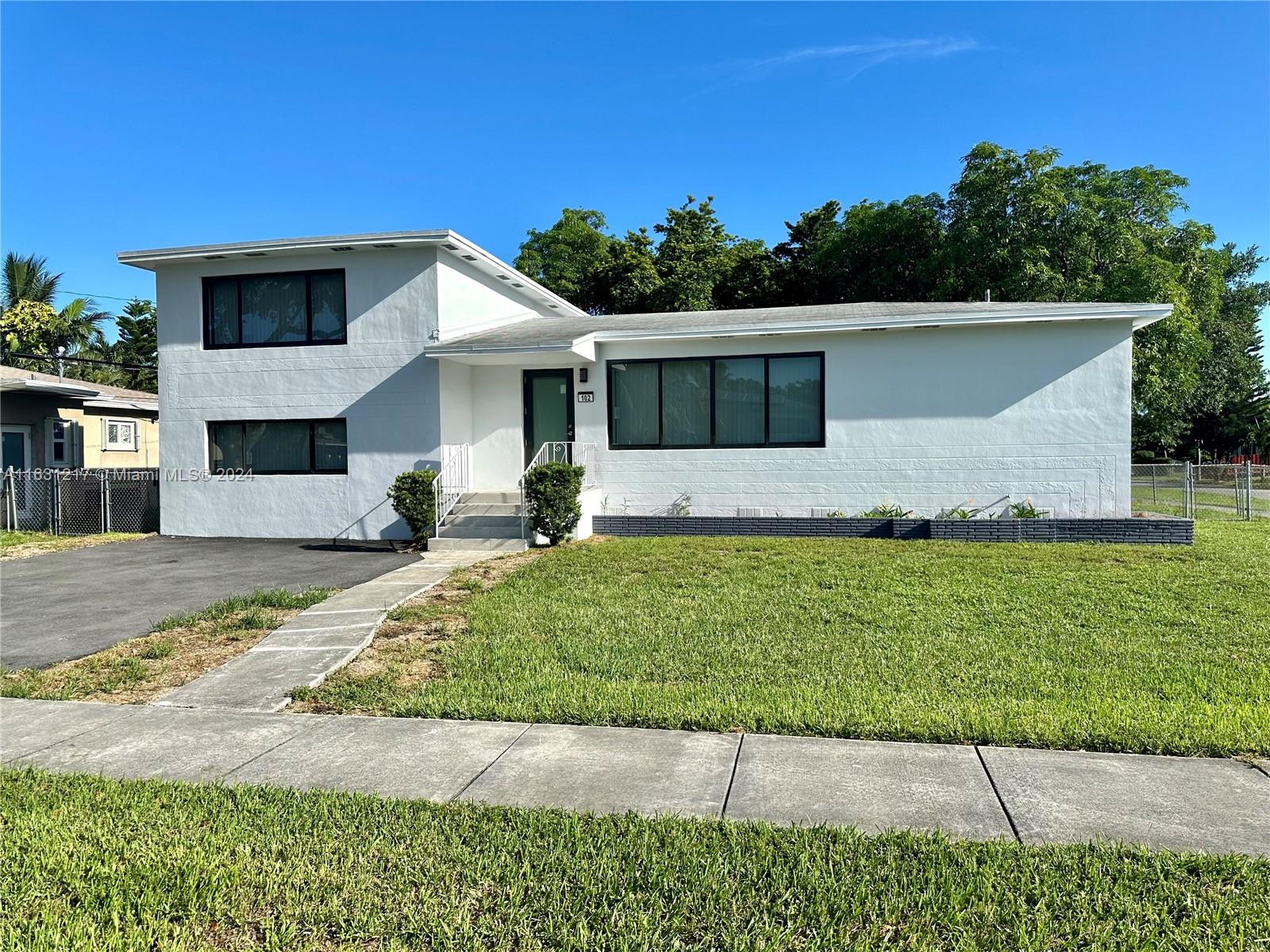 102 NE 124th Street North Miami FL 33161