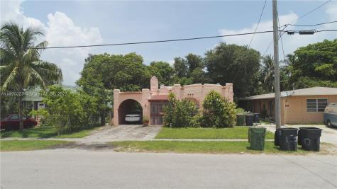 721 NE 126th Street North Miami FL 33161