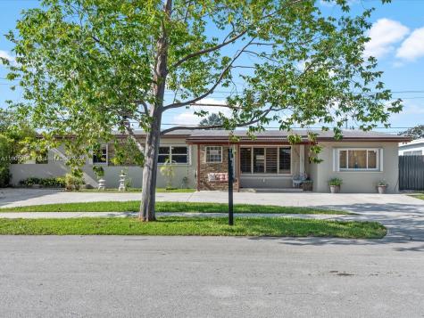 9460 SW 51st Terrace Miami FL 33165