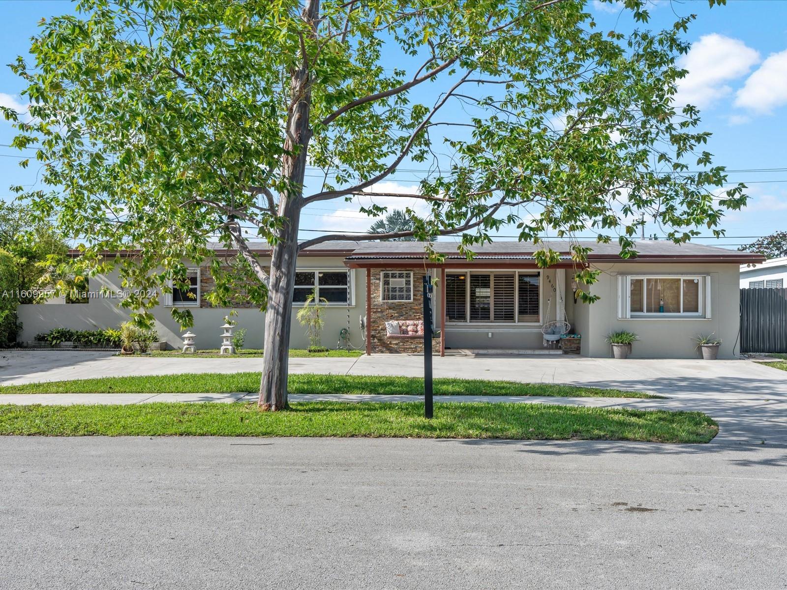 9460 SW 51st Terrace Miami FL 33165