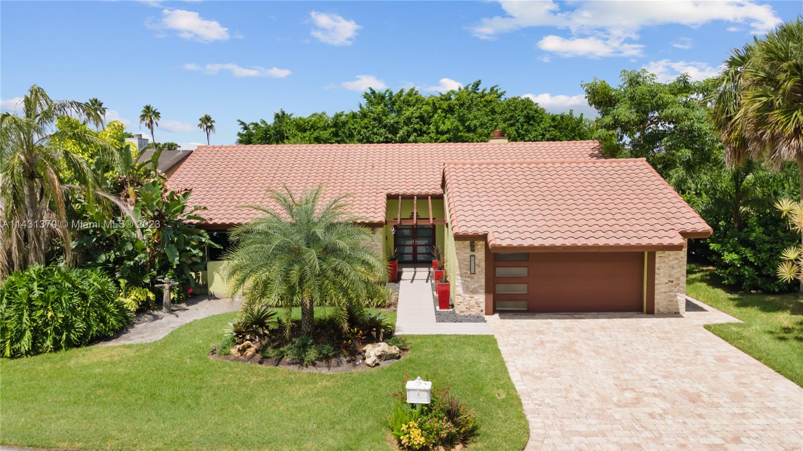8035 NW 84th Terrace Tamarac FL 33321
