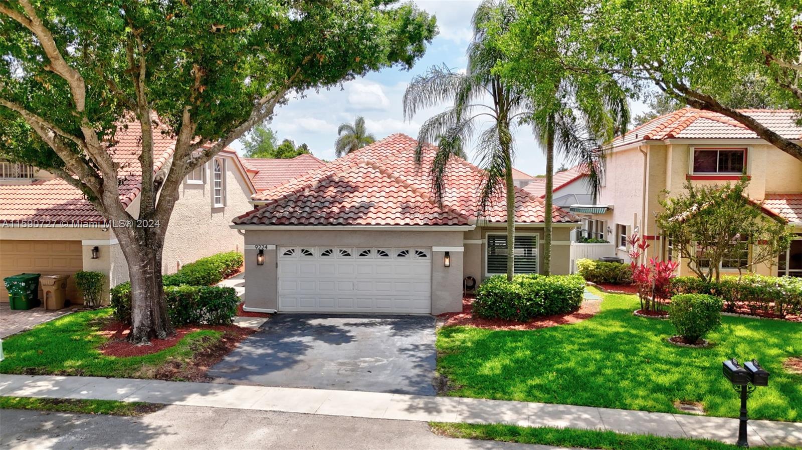 9224 Greenbrier Court Davie FL 33328